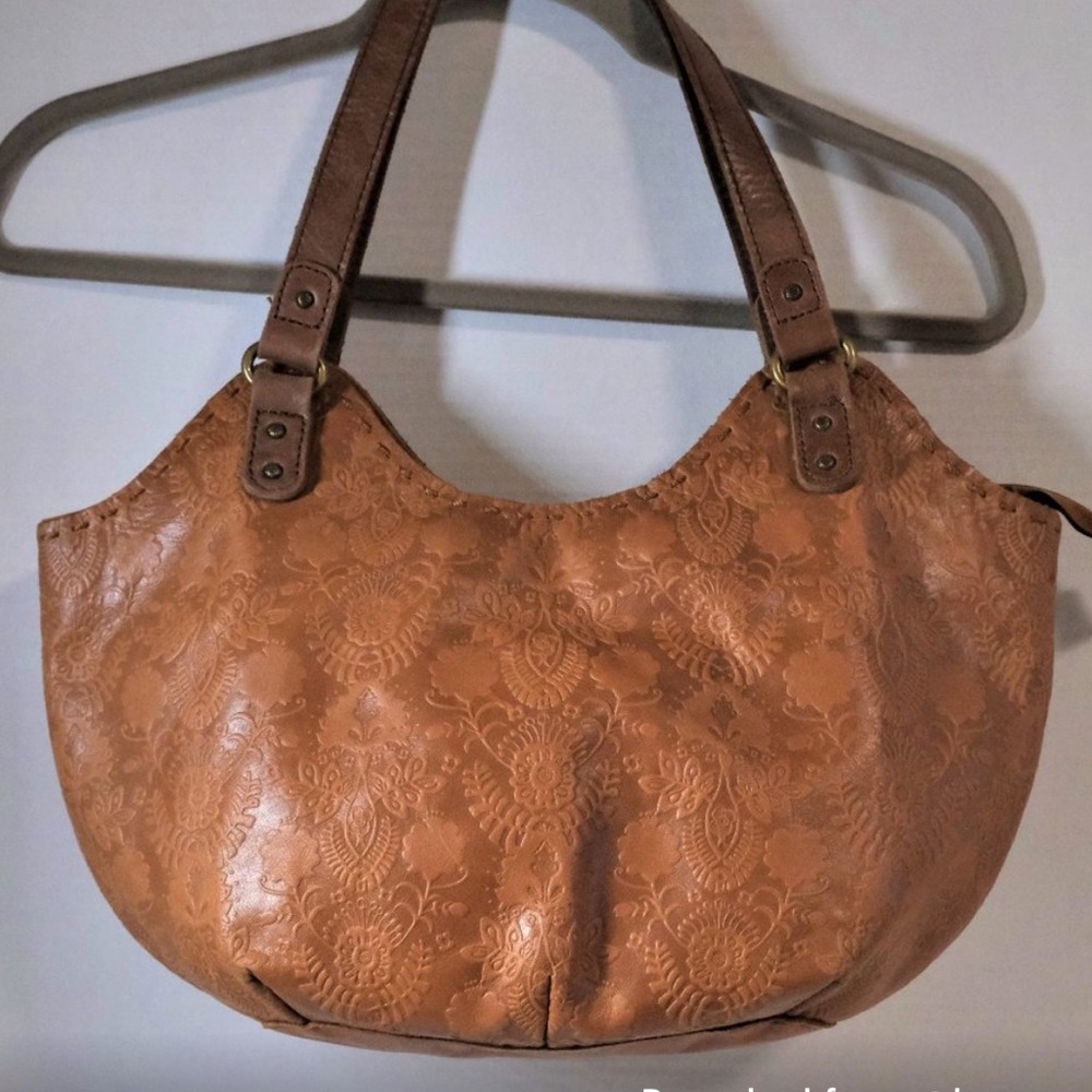 THE SAK embossed leather shoulder bag